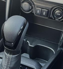 2024 Suzuki Swift Hybrid UZ Super Black