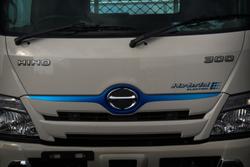 2024 Hino 616 Tradeace - Hybrid 616 Hybrid White