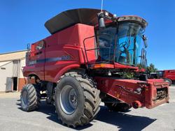 2017 CASE IH 8240 Red