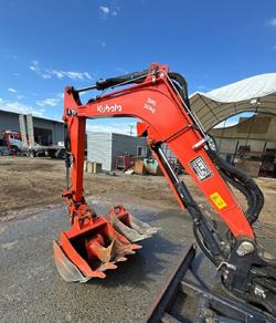 2022 Kubota U35-4G