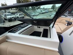 2023 MasterCraft XT22