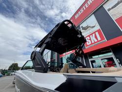 2023 MasterCraft XT22