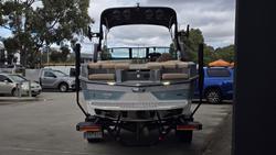 2023 MasterCraft XT22