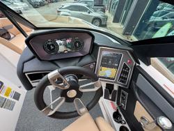 2023 MasterCraft XT22