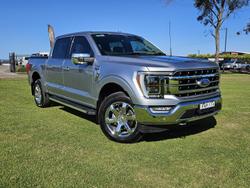 2023 Ford
                F-150 Lariat