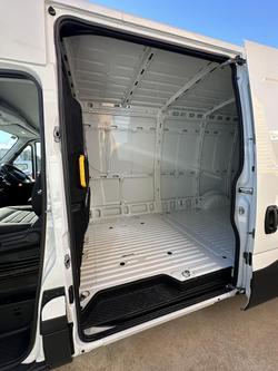 2024 Iveco
Daily 35S18V