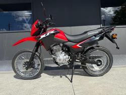2025 Honda XR150L AG Red