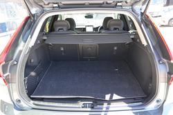 2025 Volvo XC60 Ultra T8 Plug-In Hybrid Dark