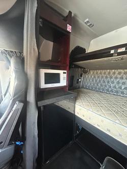 2021 Western Star 4900 Series 4900FXC White