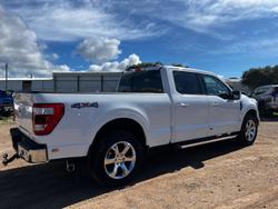 2023 Ford
F-150 Lariat
