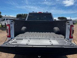 2023 Ford
F-150 Lariat