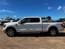 2023 Ford
F-150 Lariat