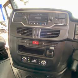 2024 Iveco
                S-Way AS700