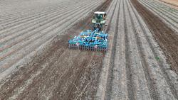 0 Farmet Triton 450Ps Combined Disc & Tyne Cultivator W Rear Roller BLUE