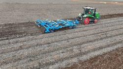 0 Farmet Triton 450Ps Combined Disc & Tyne Cultivator W Rear Roller BLUE