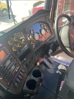 2018 Kenworth T659 White