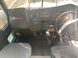 2018 Kenworth T659 White