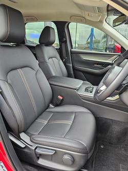 2024 Mazda
CX-60 P50e Evolve