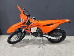 2025 KTM 250 EXC TBI EXC TBI Orange