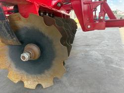 2021 USED SERAFIN ECO CLASSIC 28 PLATE OFFSET DISC RED