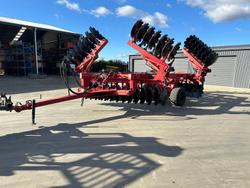 0 Tatu Gcro 7010 7.2M 56 Plate Offset Disc - Folding Used 2016 RED