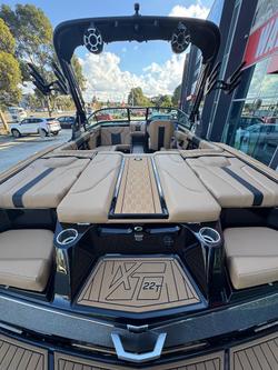 2025 MasterCraft XT22 T