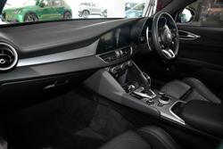 2023 Alfa Romeo Giulia Veloce