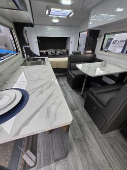 2024 Millard Mflow 19’6 Rear Door
