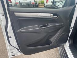 2017 HOLDEN COLORADO LS (4x4)