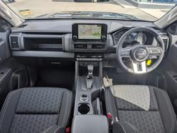 2025 NISSAN NAVARA ST