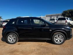 2024 Mitsubishi
ASX ES
