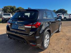 2024 Mitsubishi
ASX ES