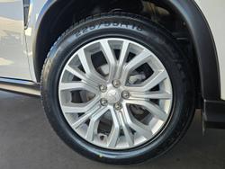 2019 MITSUBISHI
                ASX ES ADAS  2WD