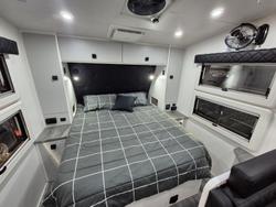 2023 Masterpiece Optimum CRZR 236 Bunk