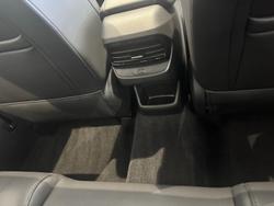 2024 MG
                MG5 Essence
