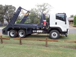 2025 Isuzu Fvz 260-300 White