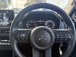 2024 Mitsubishi Triton GLX