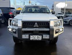 2024 Mitsubishi Triton GLX