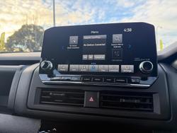 2024 Mitsubishi Triton GLX