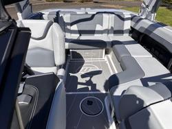 2024 Malibu Wakesetter 20 VTX