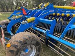 2021 Farmet Diskomat 8Ps Heavy Duty Trailing Folding Speed Disc Used BLUE