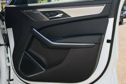 2024 Jaguar F-PACE P250 R-Dynamic SE X761 MY25 AWD Fuji White
