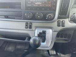 2025 Fuso Canter 515 White