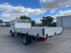 2025 Fuso Canter 515 White