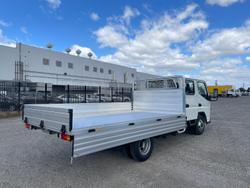 2025 Fuso Canter 515 White