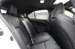 2026 Lexus UX300h UX300h F Sport AWD 2.0L Hybrid Auto E-CVT SUV B402430 002