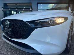 2025 Mazda 3 G20 Pure