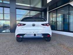 2025 Mazda 3 G20 Pure