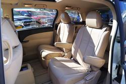 2014 Toyota
Tarago Ultima