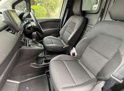 2024 Renault
                Kangoo L1